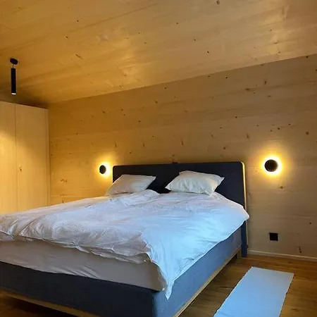 Region De Gstaad - Ultra Modern Apartment- Huge Roof Terrace - Great Views