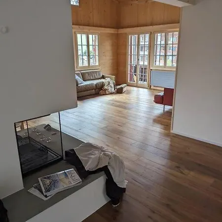 Region De Gstaad - Ultra Modern Apartment- Huge Roof Terrace - Great Views 아파트 츠바이지멘