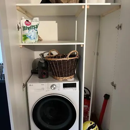 Region De Gstaad - Ultra Modern Apartment- Huge Roof Terrace - Great Views 아파트