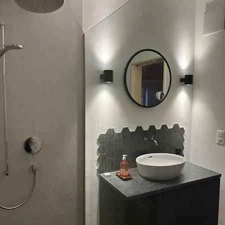 Region De Gstaad - Ultra Modern Apartment- Huge Roof Terrace - Great Views