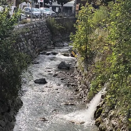 Region De Gstaad - Ultra Modern Apartment- Huge Roof Terrace - Great Views 아파트